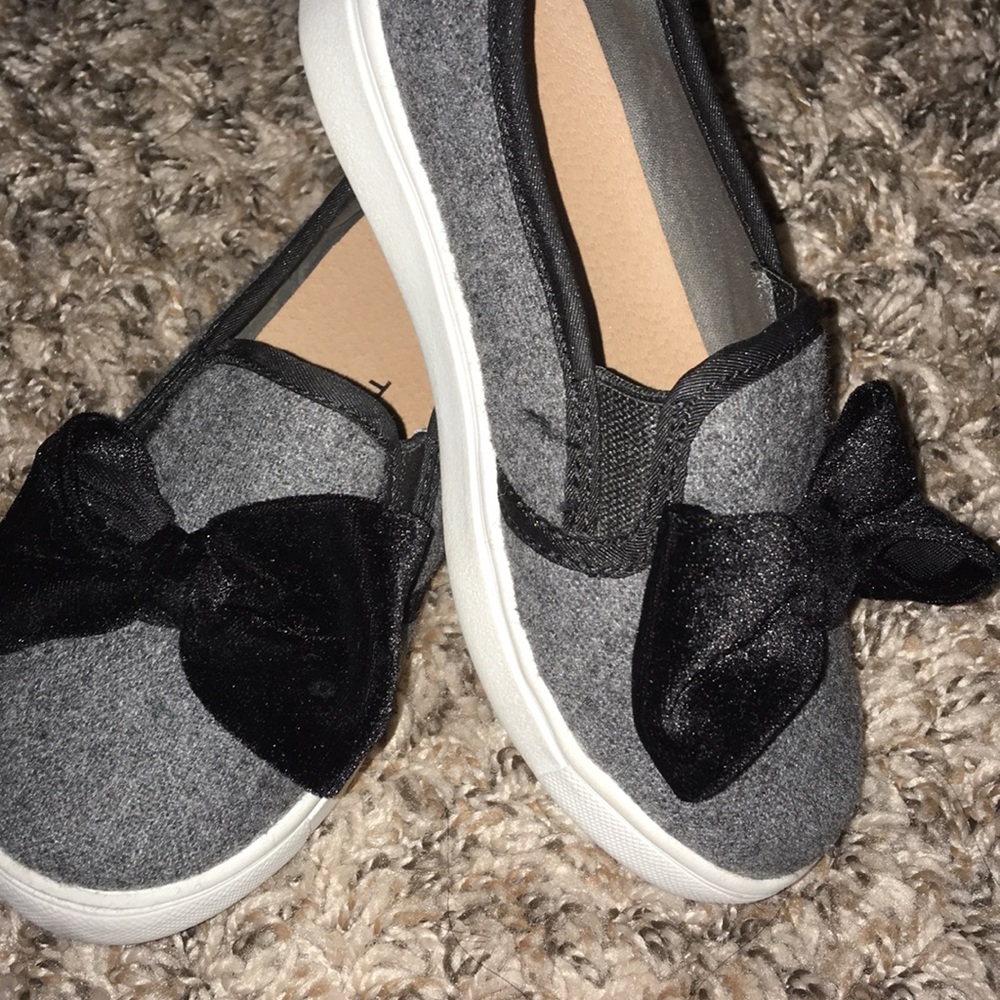 Girls flats